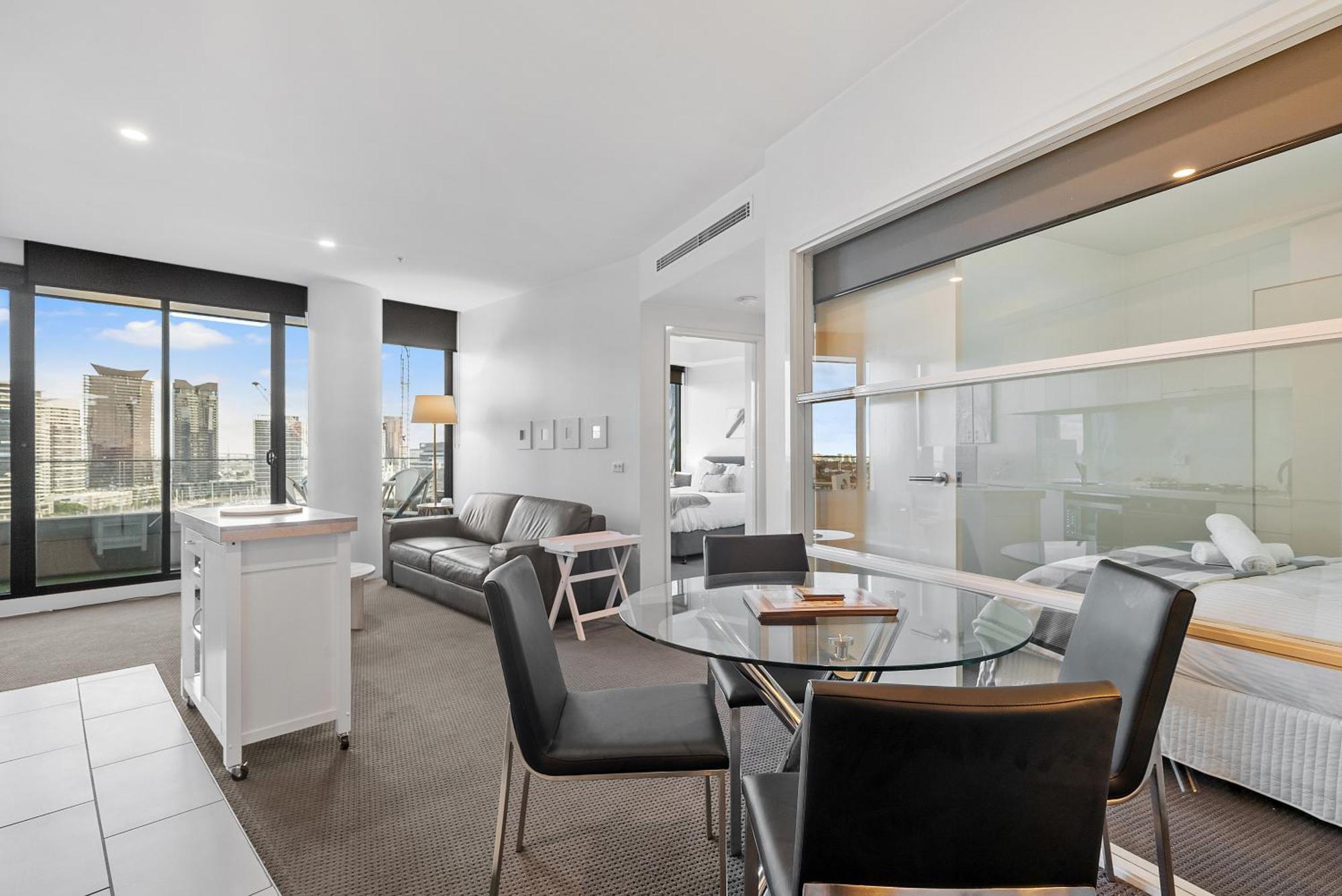 Resort Style Living Yarra Wharf Melbourne Exterior photo